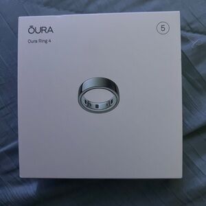 Oura Ring Brand New Sealed Size 5 ✅